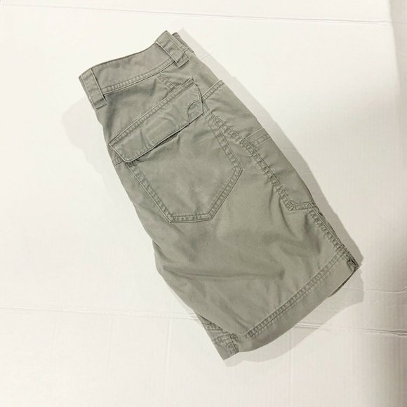 [SOLD] Mountain Hardwear Cargo Shorts Mens Size 30 Hiking Outdoors Trail Gray - Picture 5 of 7